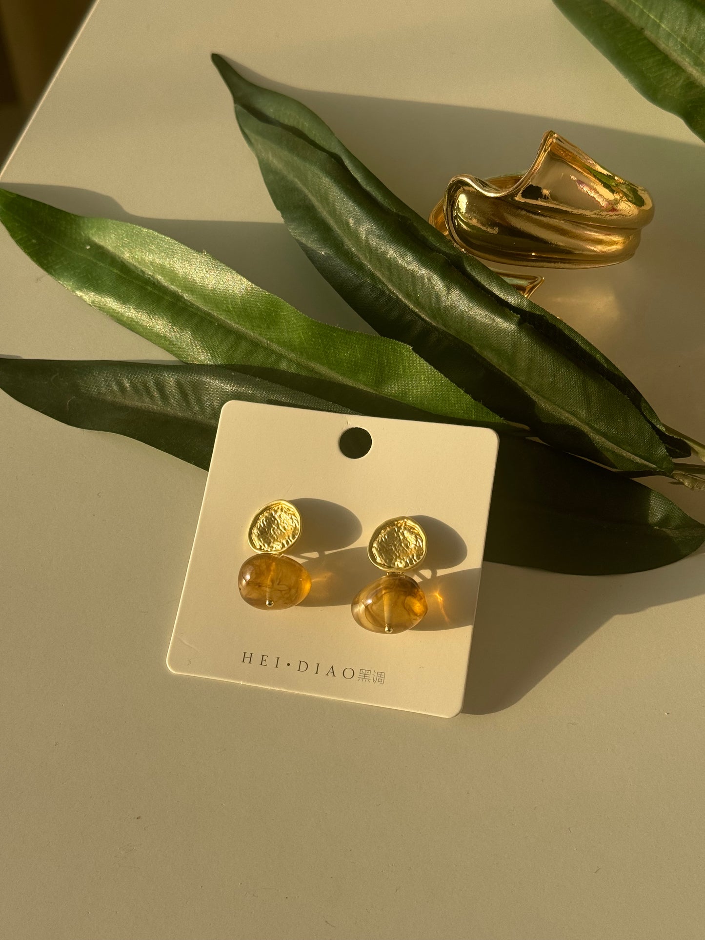 Golden Amber Drops – Artistic Elegance