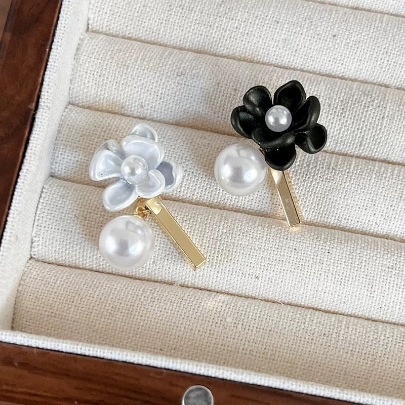 Earrings Pearl Flower