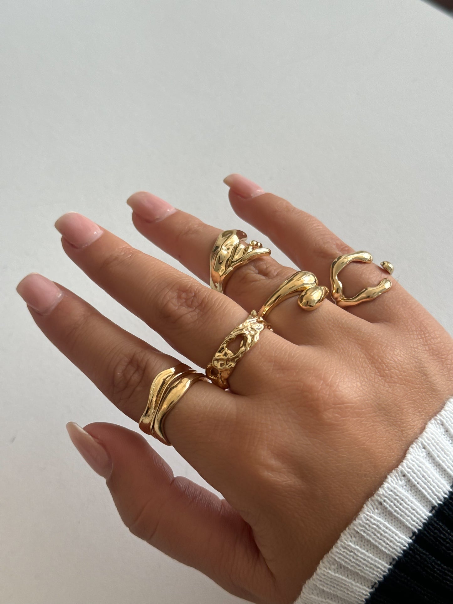 Gold-Tone Statement Ring Set (5 Pieces)