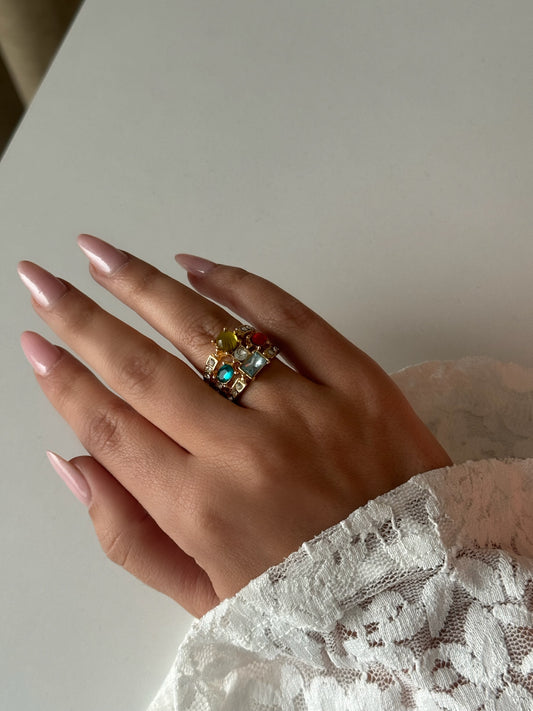 Vintage-Inspired Multicolor Gemstone Ring