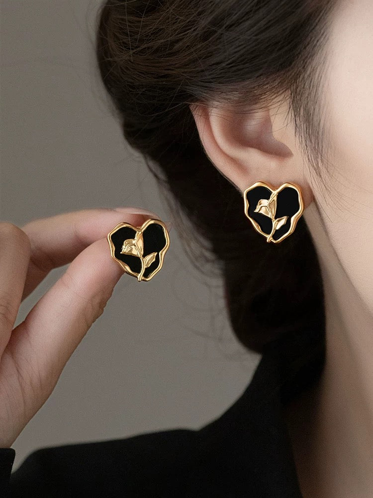 Vintage Rose Heart Earrings